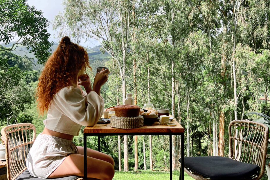 Sky Cabin - Um café da manhã com uma vista deslumbrante - LUTS Chalés e se encante com as melhores cabanas do Brasil e de Gonçalves