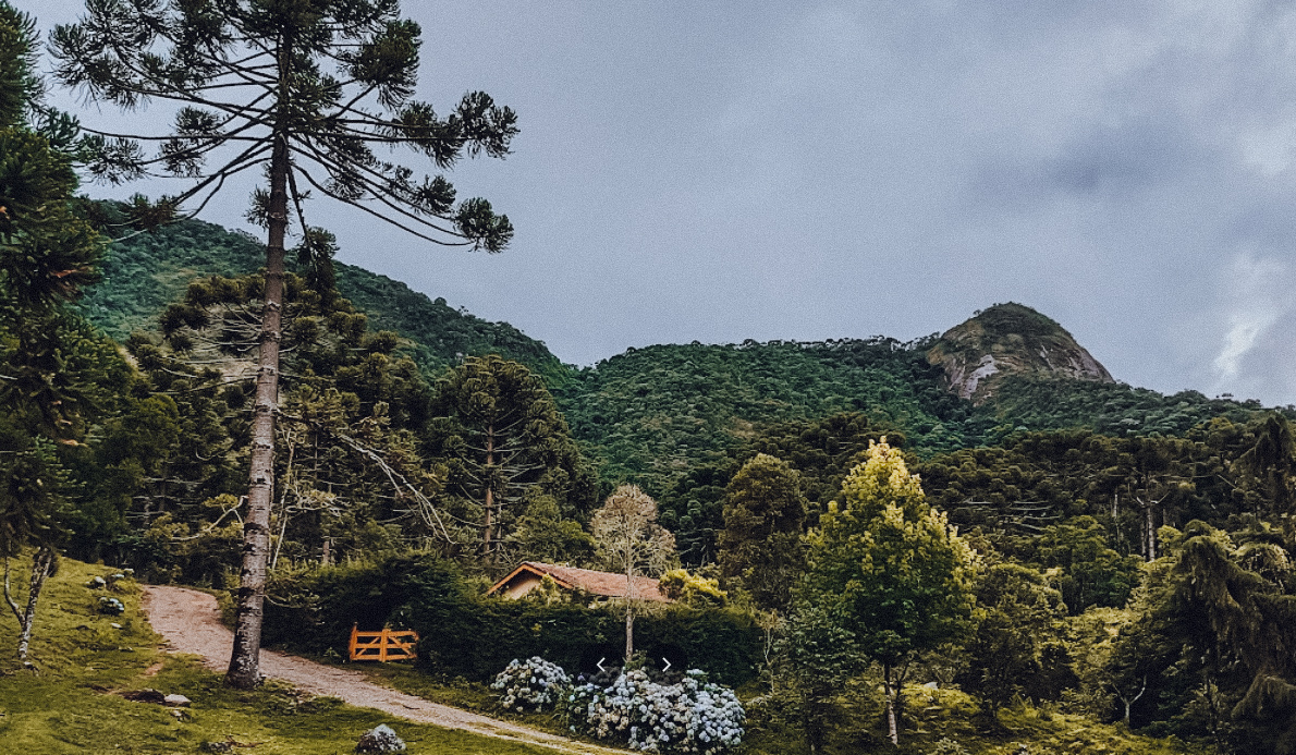 Pedra do Forno em Gonçalves, próximo ao LUTS Chalés