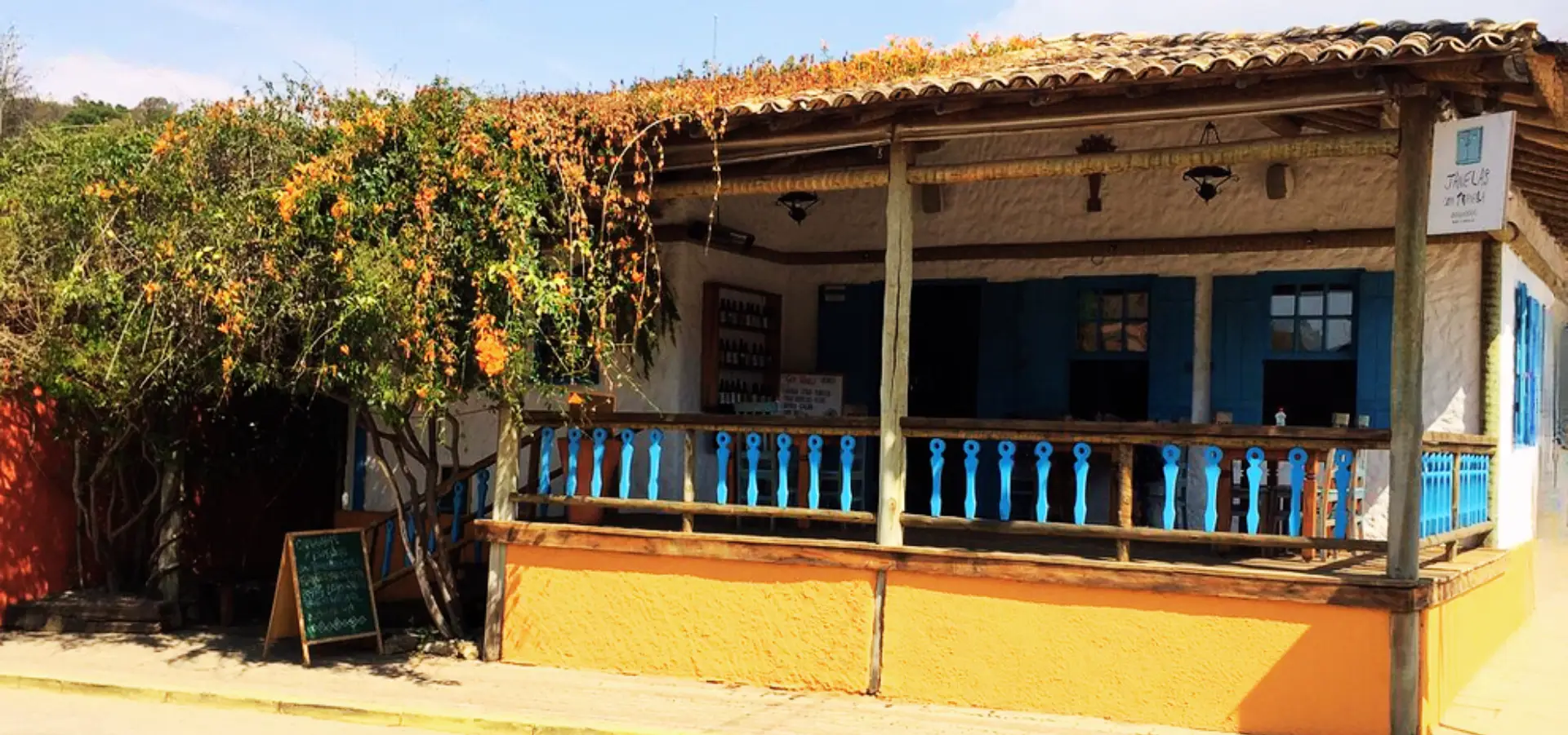 Janelas com Tramela em Gonçalves